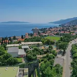 Grozic - A2 Апартаменты *