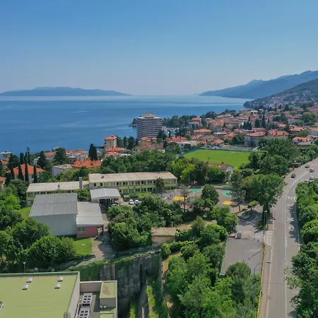 Grozic - A2 Apartmán *