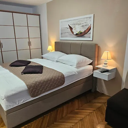 Grozic - A2 Apartmán *