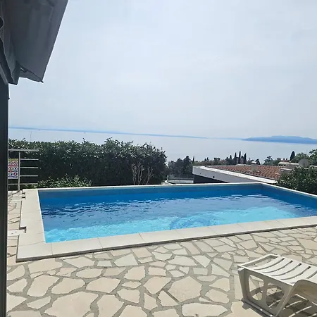 Grozic - A2 Apartmán